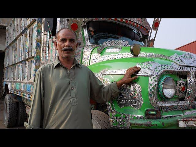 Inside Pakistan's truck art - On Assignment | ITV News