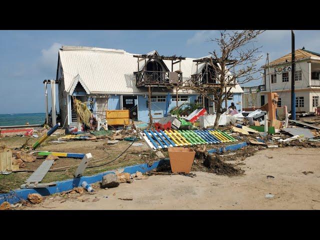 Union Island/St.Vincent and the Grenadines in Need of Urgent Help//Aftermath of hurricane Beryl