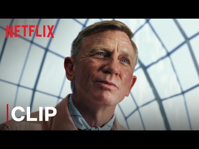 Daniel Craig Receives A Mysterious Box | Glass Onion: A Knives Out Mystery | Netflix India