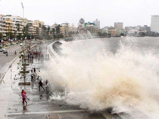 Marine drive Hightide | Mumbai Rains | HD| Mumbai |