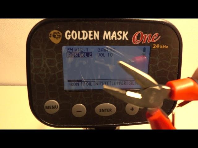 Golden Mask One 24 kHz - New Model 2018 - metal detector for begginers and professionals