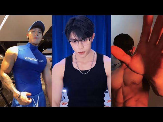 Douyin Tiktok 2022 Gym Motivation Viral Dance Six Pack Chinese Boys Asian Hot Guy Flexing Muscle