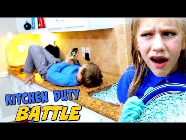 Hope vs Noah Kitchen Duty Battle! SuperHeroKids Skits in Real Life w/ Alice in Wonderland Game