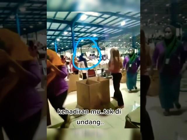 VIRAL PENAMPAKAN 2 KUNTILANAK DI PABRIK SEPATU !!!