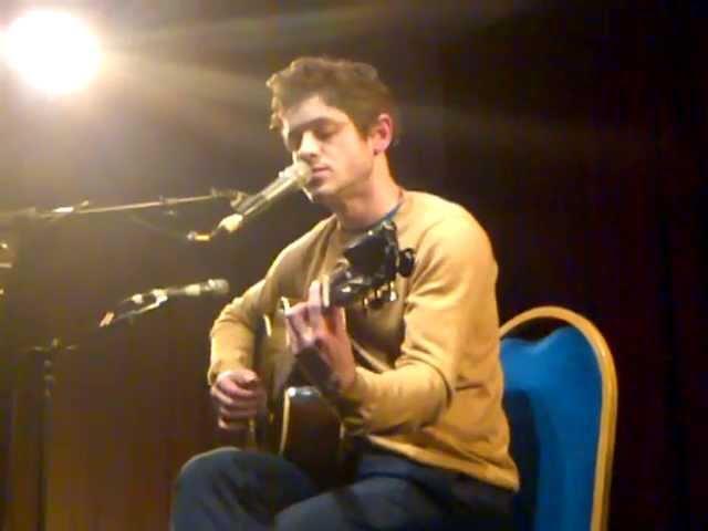 Iwan Rheon - Bang! Bang! (live)