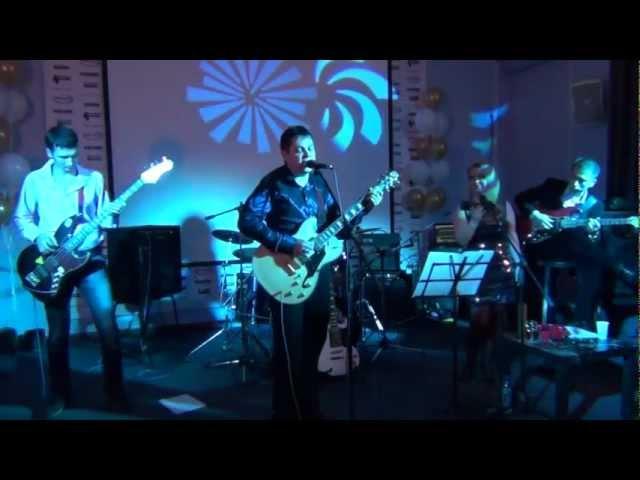 The Almonds - Скоро (концерт 11 декабря 2011, ArtHome)