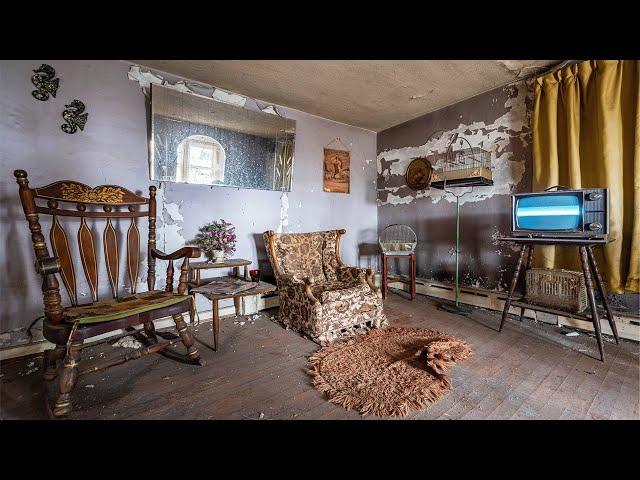 102 Year Old Lady's Abandoned Home in the USA ~ Power Still ON!