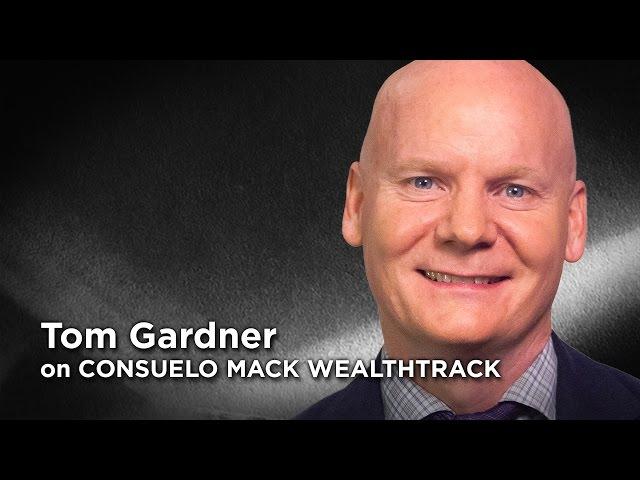 WHY DOES ACTIVE STOCK PICKER TOM GARDNER RECOMMEND MOST OF US SHOULD INVEST IN A PASSIVE INDEX FUND?