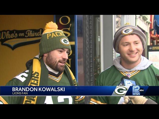 Packers fans bus to Lambeau Field for big game