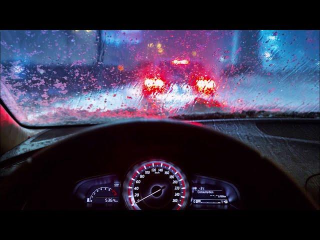 RELAJANTE SONIDO DE LLUVIA EN EL COCHE PARA DORMIR / RELAXING RAIN SOUND ON THE CAR