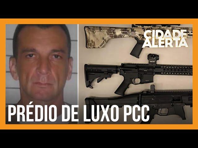 Polícia encontra fuzis, submetralhadoras e pistolas do PCC dentro de aparamento de luxo em São Paulo