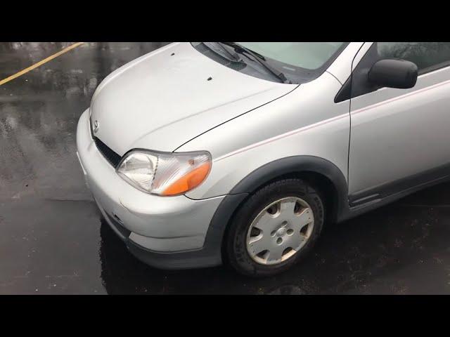 2000 Toyota Echo Review ( with start up )