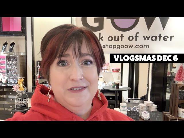 VLOGSMAS DEC 6 | A Vendor Event at the Mall!