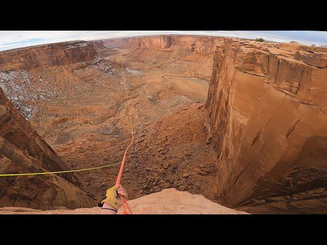 World's Biggest Rope Swing!! Would You Jump?