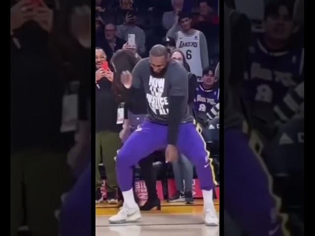 LEBRON DANCING TO WATCH THIS LIL UZI #shorts