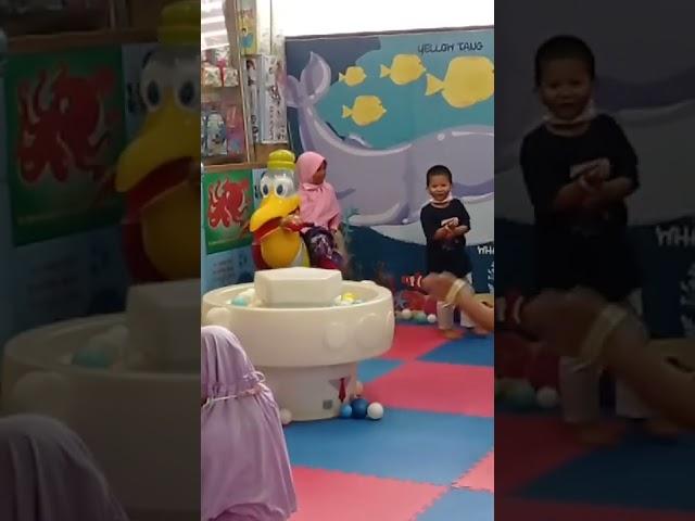 Mainan Ayunan Bebek Seru #viral #bocah #lucu #ayunan #jungkatjungkit