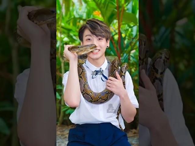 Hobi Oppa, We Hate Snakeu too  | #jhope #bts #shorts #short