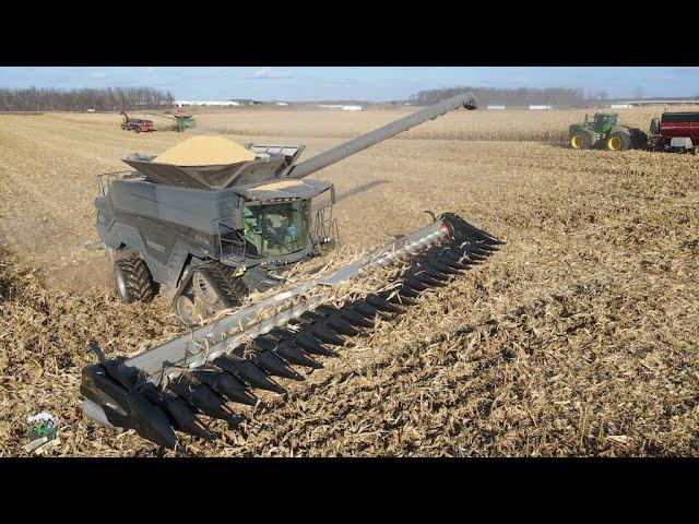 Harvesting Corn with two of the Worlds Largest Combines.