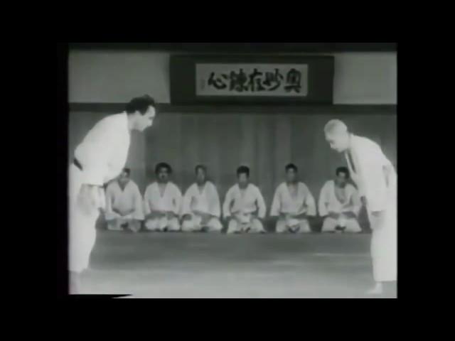 Kyuzo Mifune "God of Judo" Judo Master destroys students (MUST SEE!)