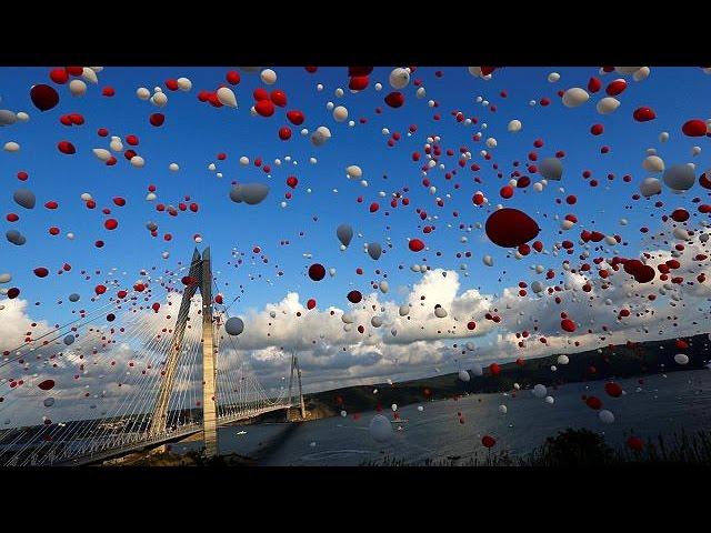 В Турции открыт третий мост через Босфор