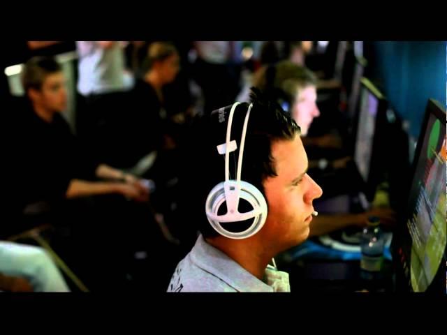 // Dreamhack 2011: SK vs NaVi one round before victory