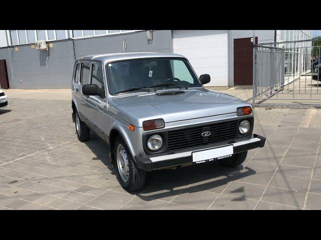 Lada (4x4) 2015