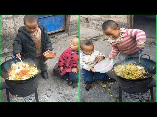 Happy Rural life of 2 brother cooking food 해물의