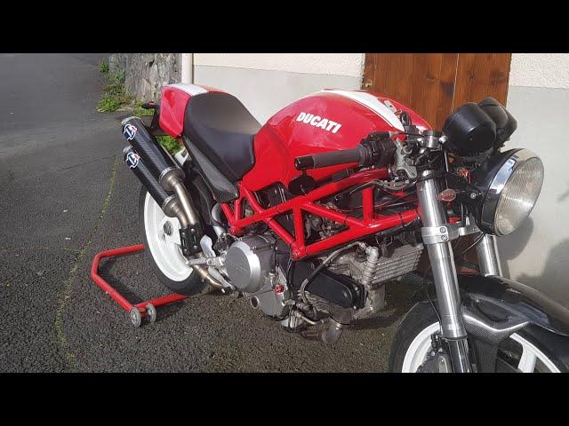 Ducati Monster S2R 800 idle sound with Termignoni exhaust