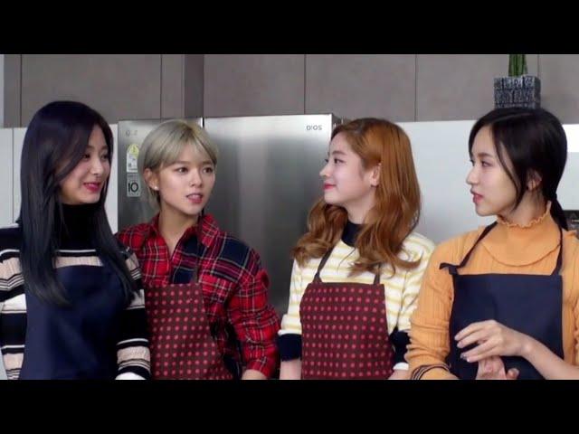 Cooking VLIVE Featuring YOO Family (JeongMi_TWICE)