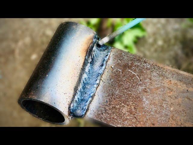 Very few people know the technique of welding round pipe with rust plate