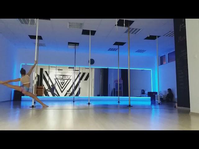 Pole Dance Kid - Klaudia Stawiarz