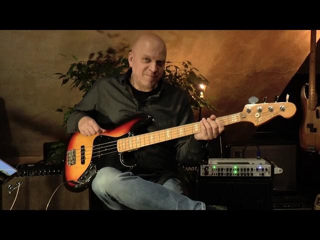 Fender Jazz Bass 1978 with maple neck presented by Vintage Guitar Oldenburg and Detlef Blanke