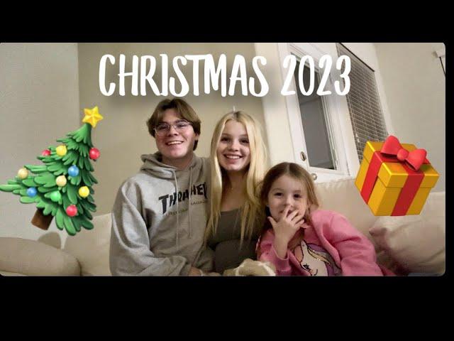 our last christmas as a family of three!! | Maddie and Everly Christmas special!