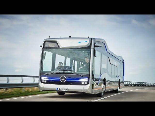 Daimler Buses - MBFuturebus Premiere - Automated Driving 2016 - Testdrive Motoraktion