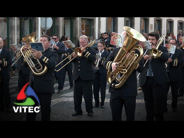 Filarmónicas da Terceira cumprem tradicional desfile pela Rua da Sé