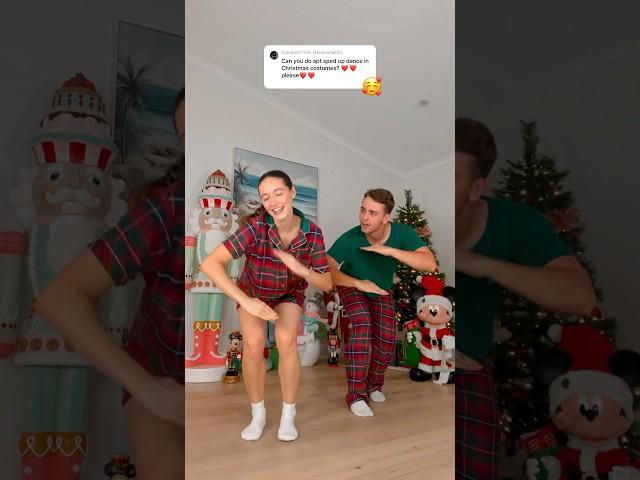 APT. DANCE CHRISTMAS EDITION!  - ROSÉ & Bruno Mars - #dance #trend #viral #couple #funny #shorts