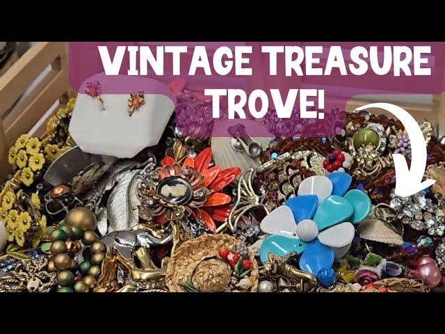14k Gold, sterling, Hobe, Jomaz, Crown Trifari, and more! | FLEA MARKET Jewelry Haul | Reseller