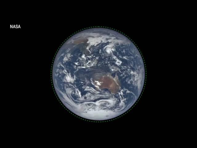Here's what a time lapse of a full year on Earth looks like