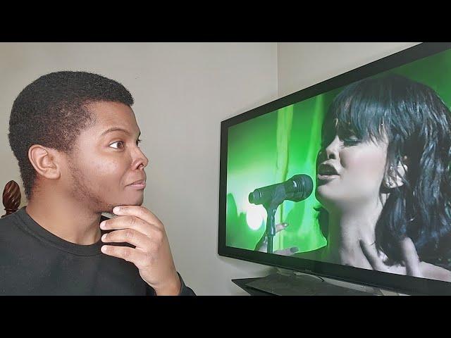 Rihanna - "Best Vocal Moments" (REACTION)