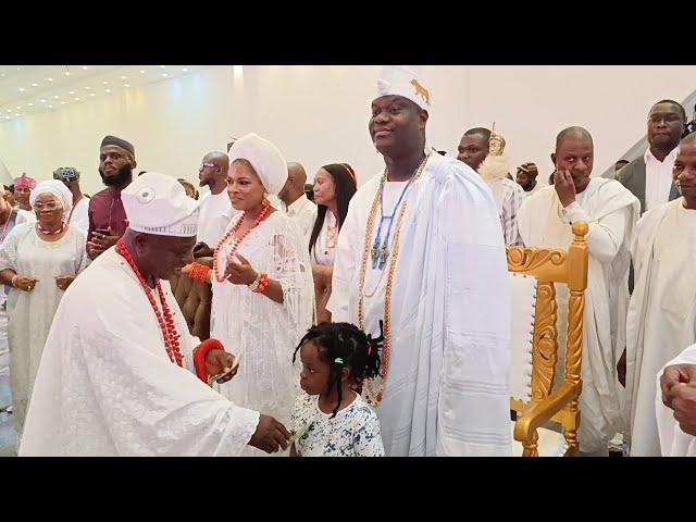 SEE WHAT HAPPENED WHEN PRINCE TADENIKAWO ARRIVED OONI OF IFE'S MEGA CITY IN AKURE