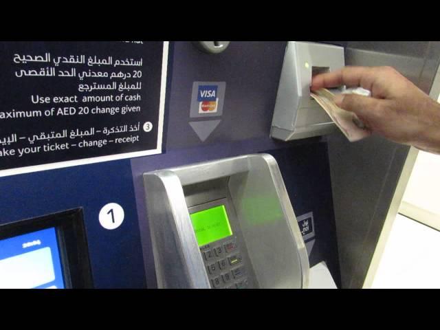 Buying a ticket in Dubai Metro Station