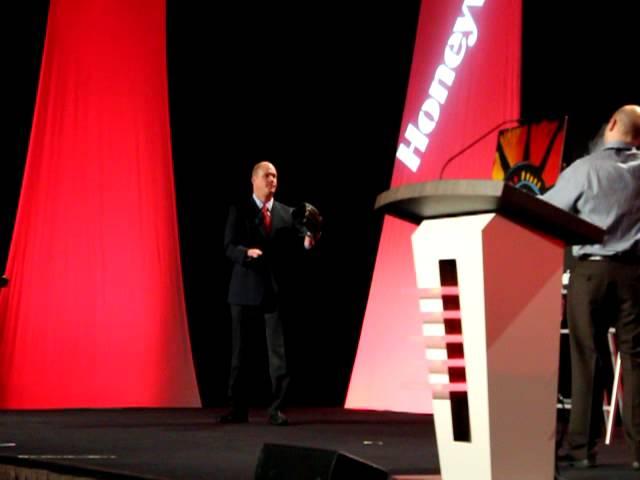 Honeywell Momentum 2013 Key Note Speaker presents with Joseph Chandler