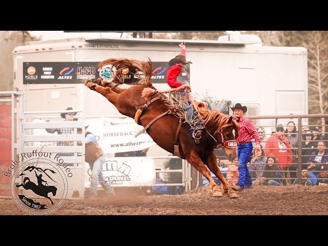 Lachlan Miller vs Bar Lieutenant for 80 points - Brule Ruffout Rodeo exclusive footage 