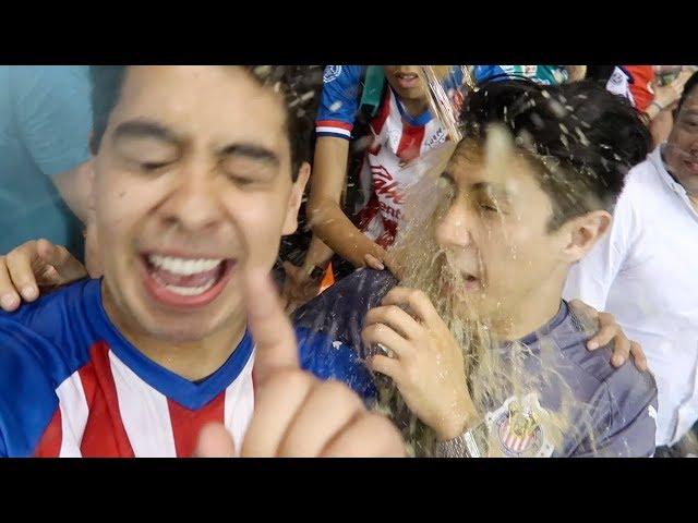 AGREDEN A IVANSFULL Y DANIEL SOSA EN LEON - CHIVAS VS LEON