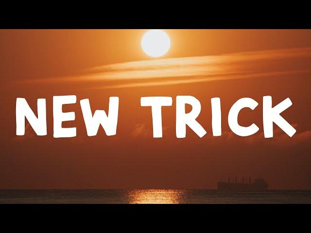 CXLOE - New Trick (Lyrics)