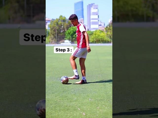 Skill To Nutmeg Your Friends . #shorts #football #soccer #messi #cr7 #neymar