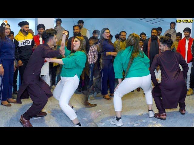 Kacha Badam New Song, Chahat Baloch Vs Boy Wedding Dance Performance, SGRecords 2023