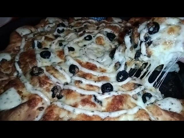 yummiest Pizza  | pizza for pizza lovers  ️