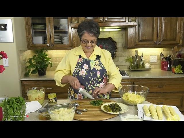 Cheesy Poblano Corn Chowder // Your gonna love it ️