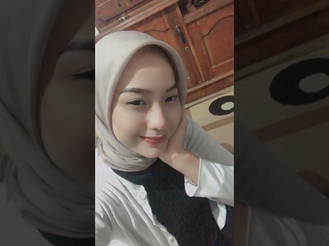 Miftah Nafila Cantik | SholeHot